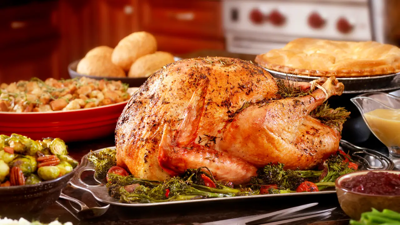 La comida indispensable que debes, sí o sí, comprar antes de Navidad: ahorrarás un 5.27% de media La comida indispensable que debes, sí o sí, comprar antes de Navidad: ahorrarás un 5.27% de media