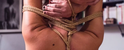 En las quedadas BDSM nunca se sobrepasan los límites. En las quedadas BDSM nunca se sobrepasan los límites.