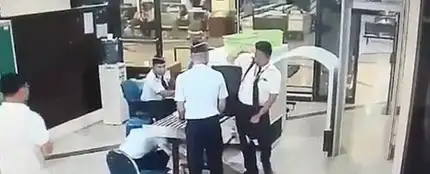 Un piloto aparece borracho en el aeropuerto dispuesto a pilotar el avión Un piloto aparece borracho en el aeropuerto dispuesto a pilotar el avión