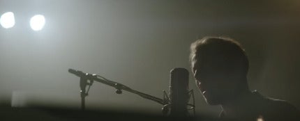 Tom Odell en el videoclip Jealousy