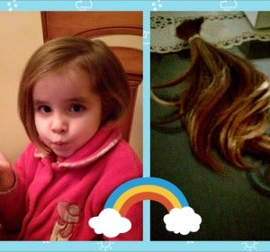 Alba Martínez tras haber donado su pelo Alba Martínez tras haber donado su pelo