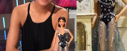 Cristina Pedroche con la muñeca que lleva la replica de su vestido de Nochevieja Cristina Pedroche con la muñeca que lleva la replica de su vestido de Nochevieja