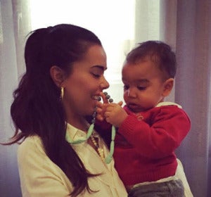 Beatriz Luengo con su hijo Beatriz Luengo con su hijo