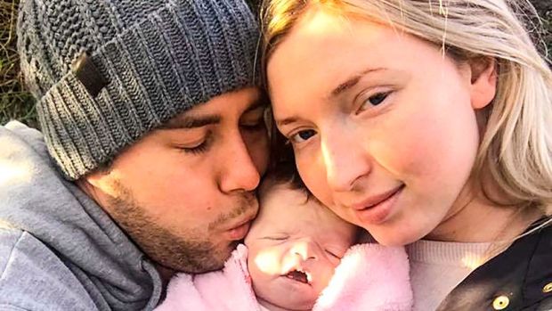 Charlotte and Attila junto a su hija