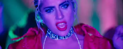 Lady Gaga en el videoclip de 'John Wayne' Lady Gaga en el videoclip de 'John Wayne'