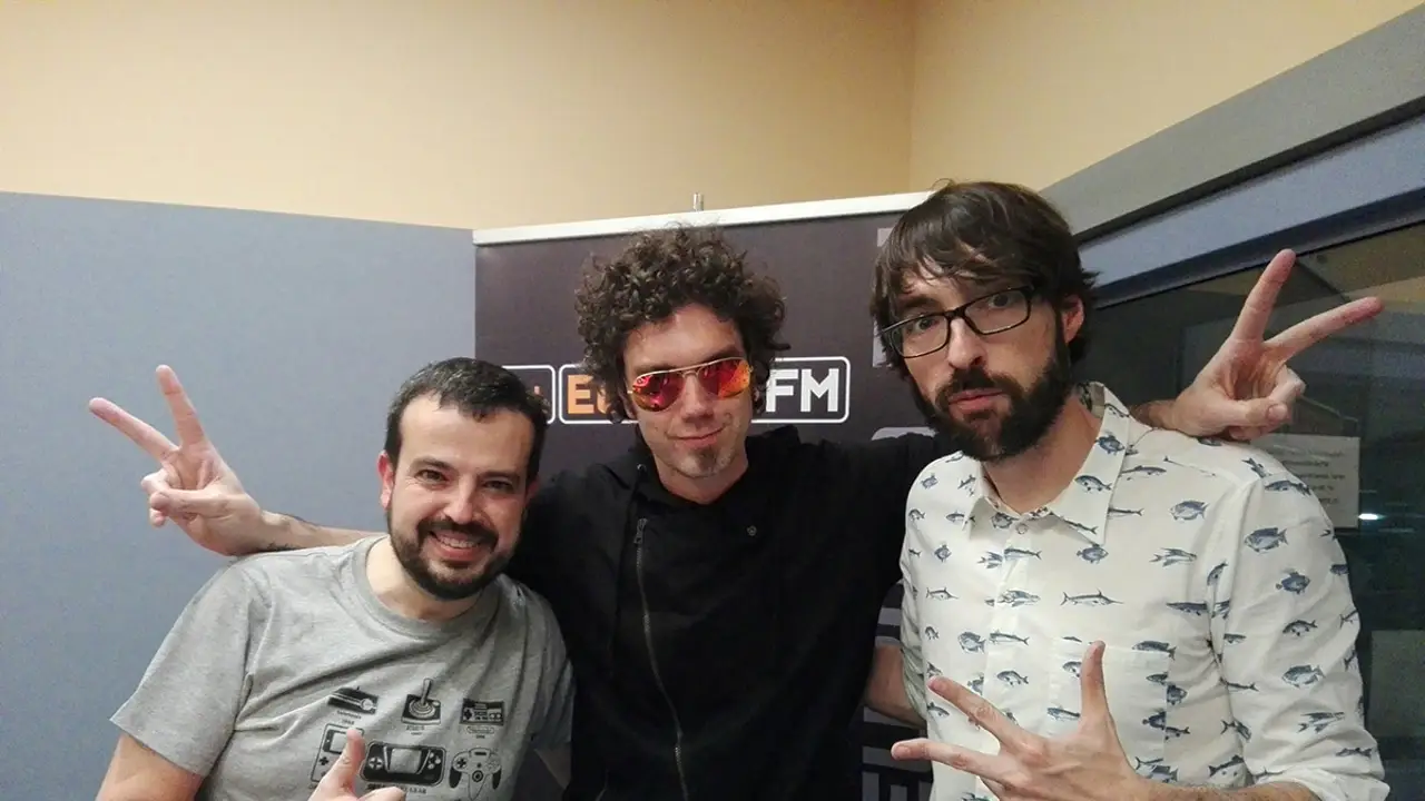 El Hombre de Negro con Quique Peinado y Kiko Béjar en #EuroPlay21 El Hombre de Negro con Quique Peinado y Kiko Béjar en #EuroPlay21
