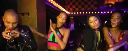 Nicky Minaj baila twerking en París Nicky Minaj baila twerking en París