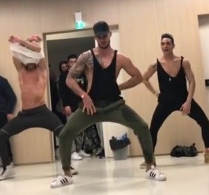 Cuban Flex bailando 'Despacito' Cuban Flex bailando 'Despacito'