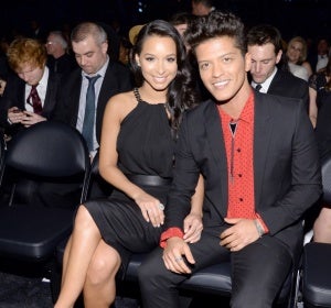 Jessica Caban y Bruno Mars Jessica Caban y Bruno Mars