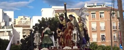 Frame 5.857296 de: Se buscan costaleros para esta Semana Santa en Málaga