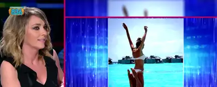 Anna Simon comenta su foto en bikini publicada en Instagram Anna Simon comenta su foto en bikini publicada en Instagram