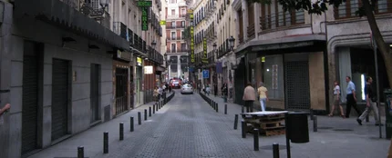 Calle de La Cruz, zona donde fue detenido por masturbarse en público Calle de La Cruz, zona donde fue detenido por masturbarse en público