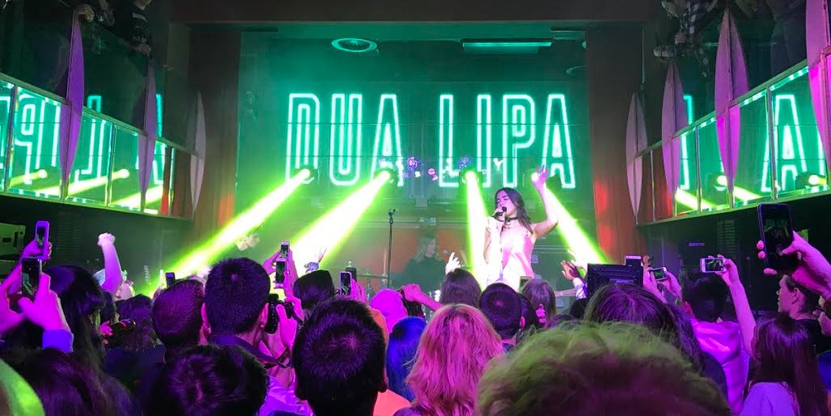 Dua Lipa en su showcase privado en Madrid