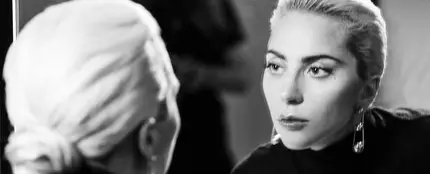 Lady Gaga posa para Tiffany & Co. Lady Gaga posa para Tiffany & Co.