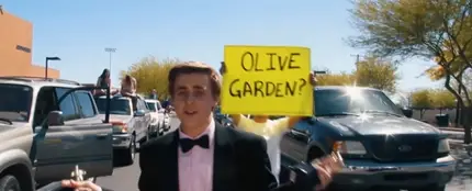 Recrea una escena de La la land para que Emma Stone lo acompañe a su graduación Recrea una escena de La la land para que Emma Stone lo acompañe a su graduación