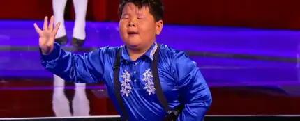 He Xiongfei en el talent show Little Big Shots He Xiongfei en el talent show Little Big Shots