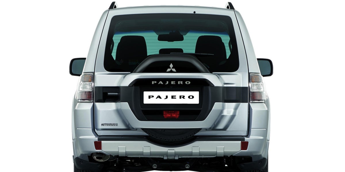 MITSUBISHI PAJERO