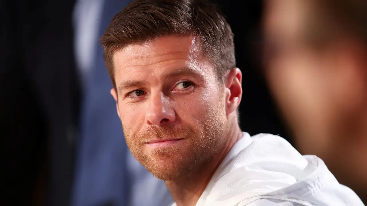 Xabi Alonso, durante la rueda de prensa Xabi Alonso, durante la rueda de prensa
