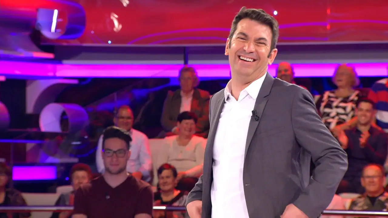 Arturo Valls te enseña a decir delgado en ruso Arturo Valls te enseña a decir delgado en ruso