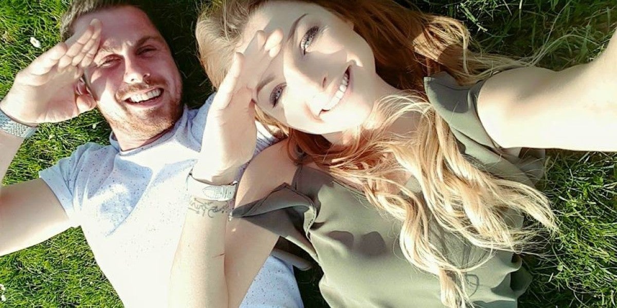 Natalie Weaver y su novio