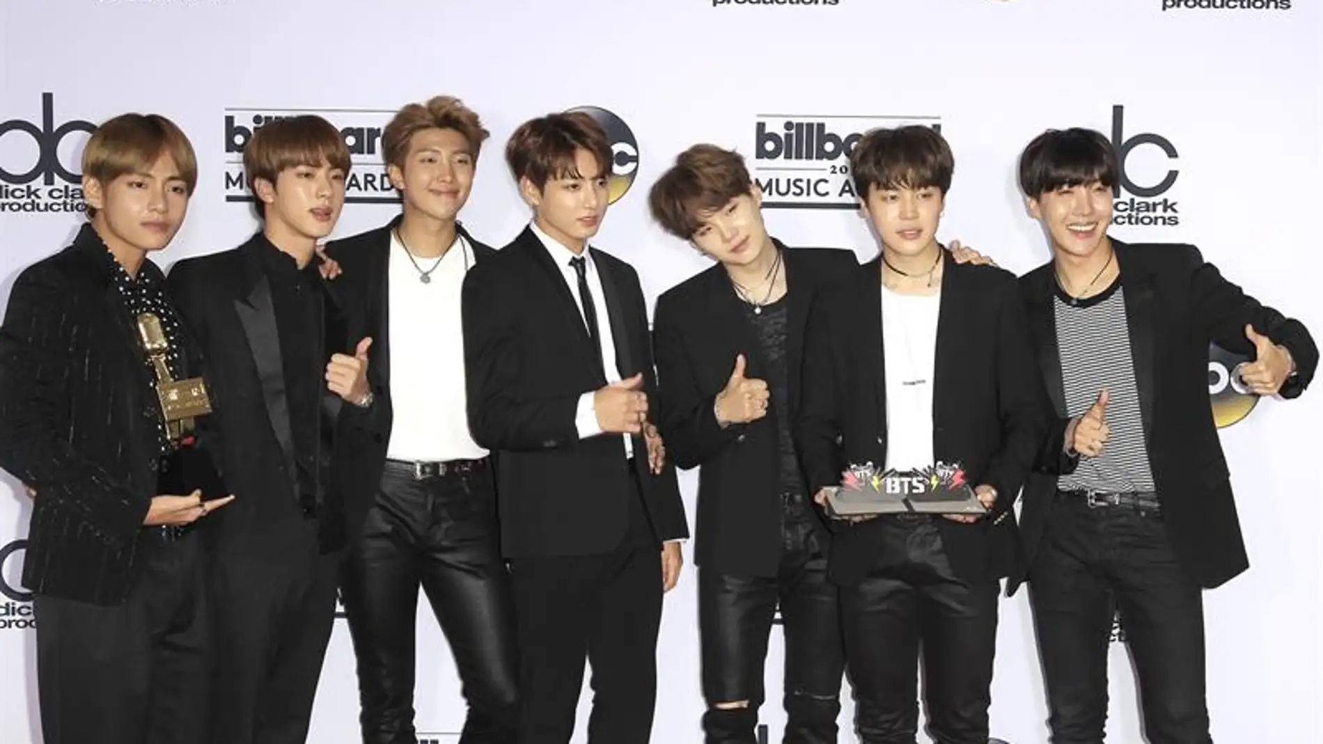 BTS, banda de K-pop galardonado en los Billboard Music Awards 2017 title=