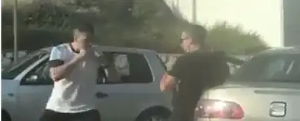 La pelea entre conductores que se ha hecho viral La pelea entre conductores que se ha hecho viral