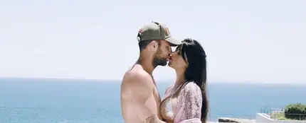 Desc Fàbregas junto a su mujer Daniella Desc Fàbregas junto a su mujer Daniella