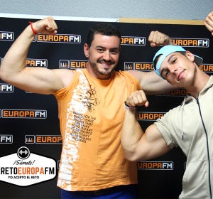 Juanma Romero cumple con el #retoEuropaFM y cambia hábitos con la ayuda de Ernest The Fitness Boy Juanma Romero cumple con el #retoEuropaFM y cambia hábitos con la ayuda de Ernest The Fitness Boy