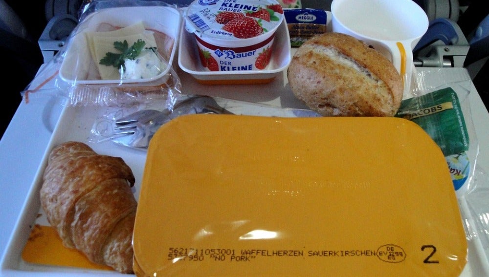 Servicio de comida en un avión