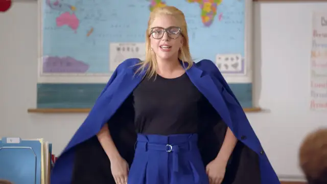 Lady Gaga se convierte en profesora de instituto