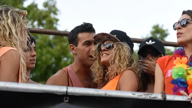 Mario Casas y su hermana Sheila Casas