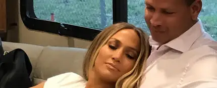 Jennifer Lopez disfruta de sus vacaciones junto a Álex Rodríguez Jennifer Lopez disfruta de sus vacaciones junto a Álex Rodríguez