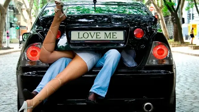 Cómo tener buen sexo en el coche