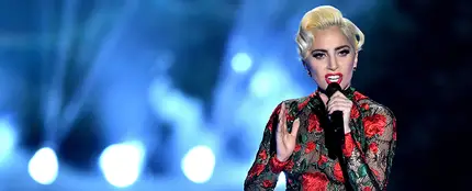 Lady Gaga en el desfile de Victoria's Secret Lady Gaga en el desfile de Victoria's Secret