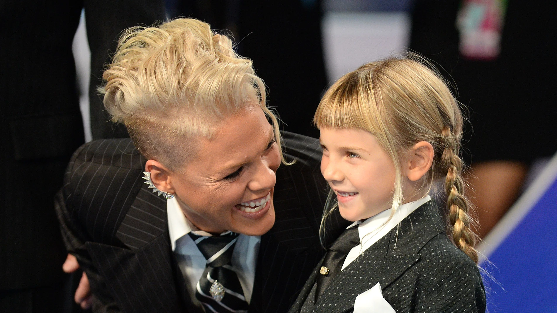 Pink junto a su hija Willow Pink junto a su hija Willow