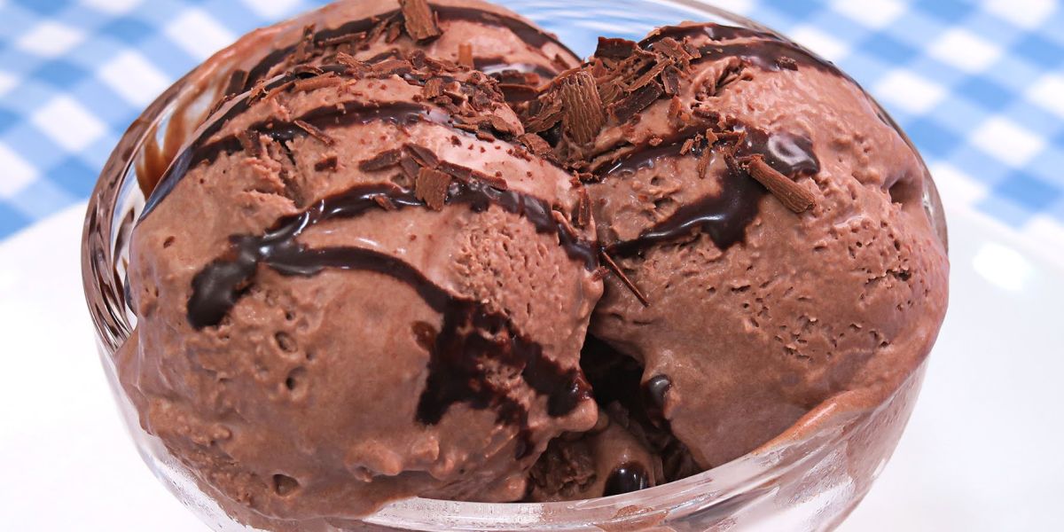 Helado de Chocolate fácil y delicioso 4 Ingredientes y SIN máquina heladera!