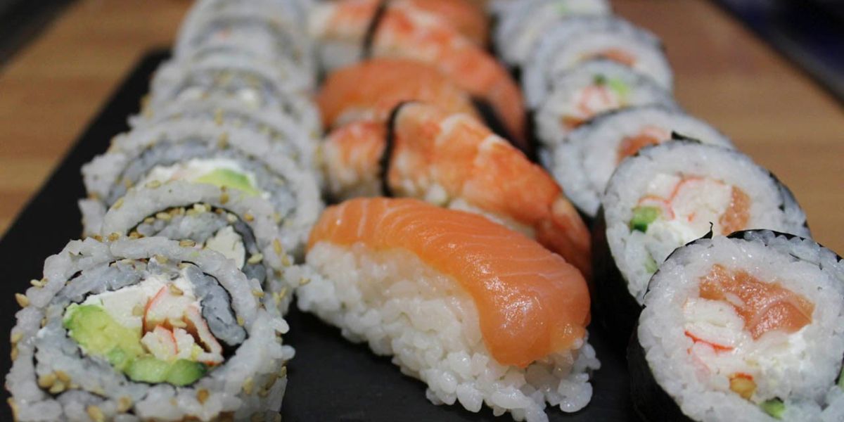 La Cocina del Pirata - Truco para hacer Nigiris de Salmón Sushi Fácil y Rápido