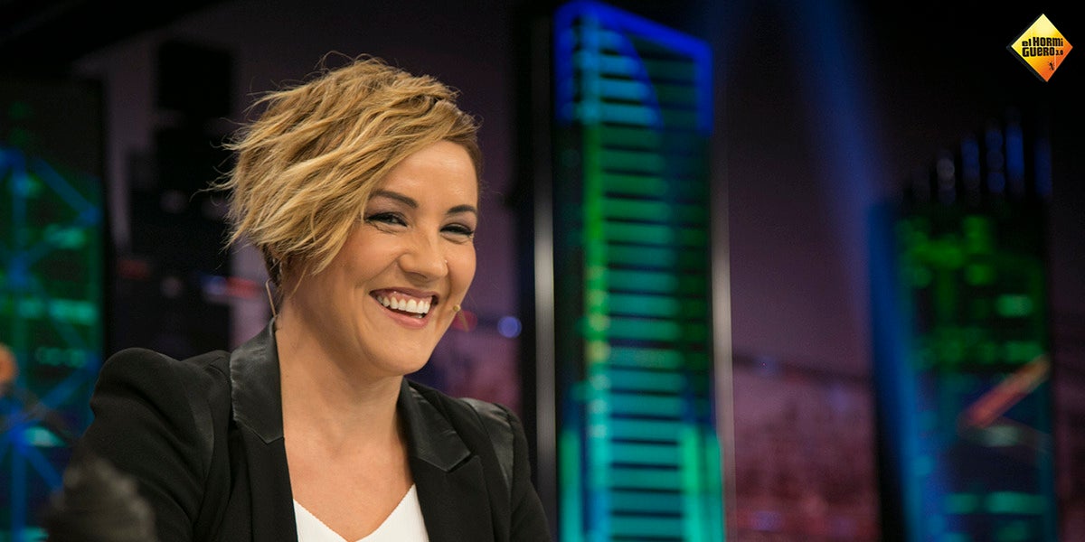 Cristina Pardo estrena sección en 'El Hormiguero 3.0' mostrando las ventajas de ser Guardia Civil en España