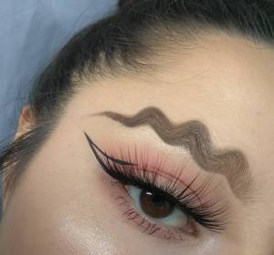 Cejas onduladas, la última moda en Instagram Cejas onduladas, la última moda en Instagram