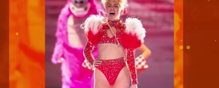 V&iacute;deo: Miley Cyrus posa completamente desnuda como la reina de las hadas para David LaChapelle 