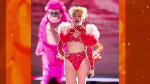 V&iacute;deo: Miley Cyrus posa completamente desnuda como la reina de las hadas para David LaChapelle 