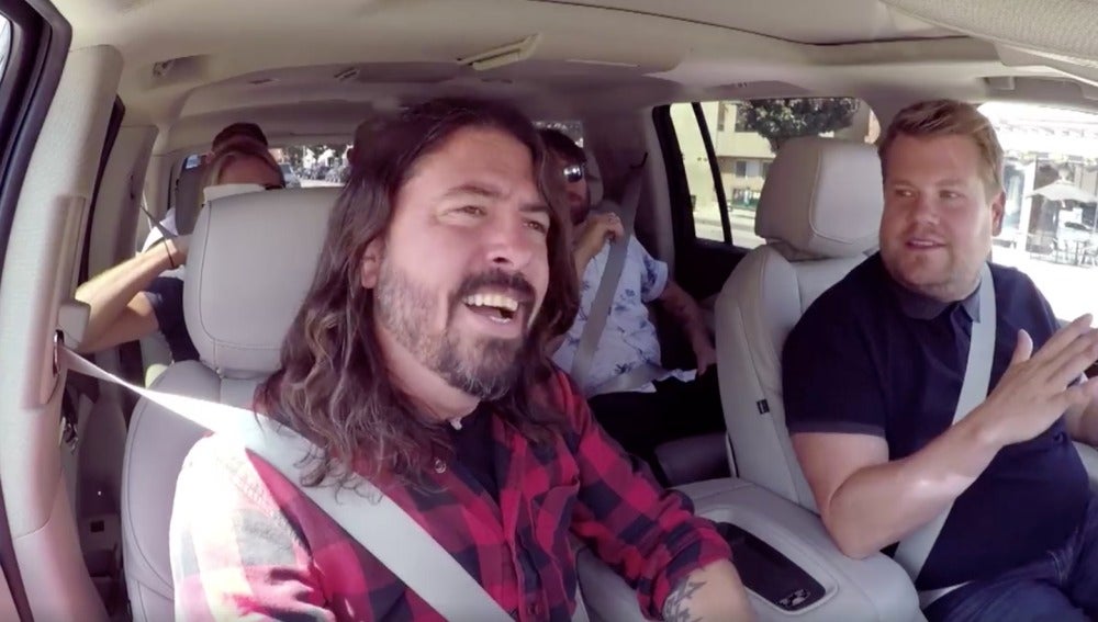 Foo Fighters en su Carpool Karaoke con James Corden
