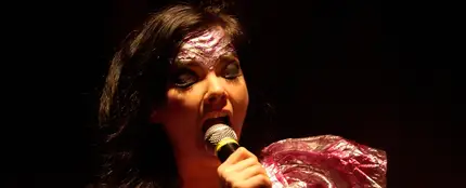 Björk durante su 'Volta World Tour' en Londres Björk durante su 'Volta World Tour' en Londres