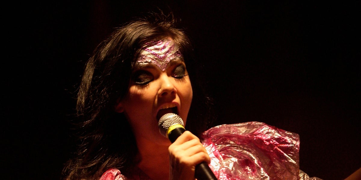 Björk durante su 'Volta World Tour' en Londres