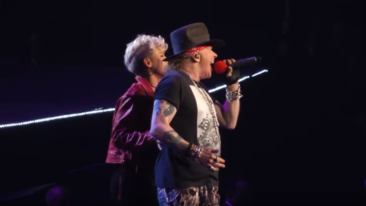 La emocionante actuación de Guns N' Roses y Pink interpretando