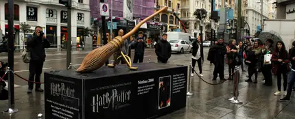 Escultura de Harry Potter exhibida en Madrid Escultura de Harry Potter exhibida en Madrid