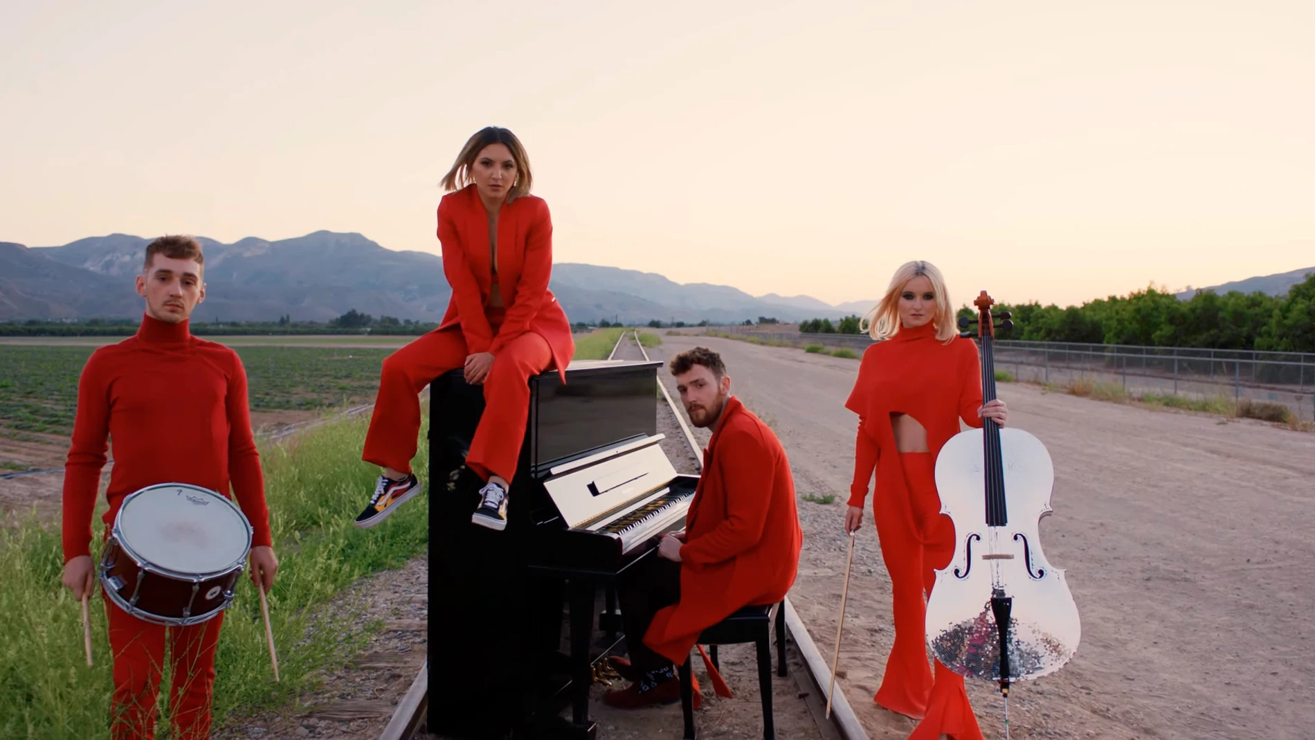 Clean Bandit publica ‘I Miss You' Clean Bandit publica ‘I Miss You'