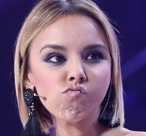 La respuesta de Chenoa a las críticas sobre su vestuario La respuesta de Chenoa a las críticas sobre su vestuario