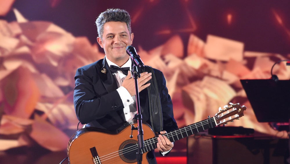 Alejandro Sanz en los Grammys Latinos 2017