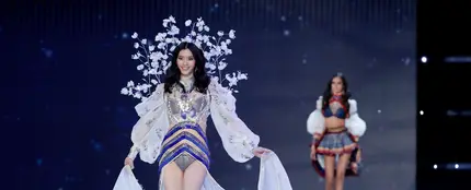 La modelo Ming Xi La modelo Ming Xi
